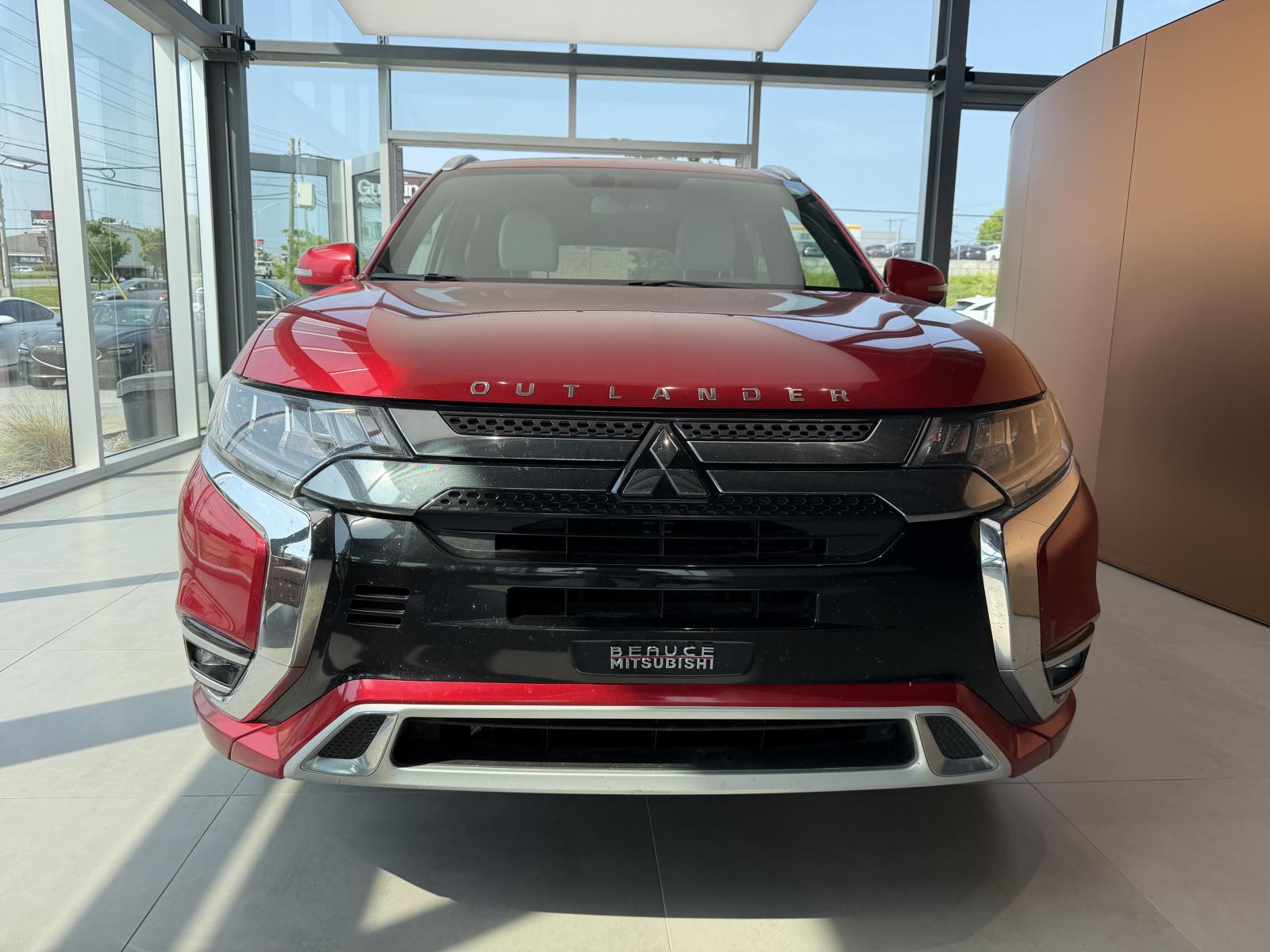 Mitsubishi Outlander PHEV 2020 — photo 2