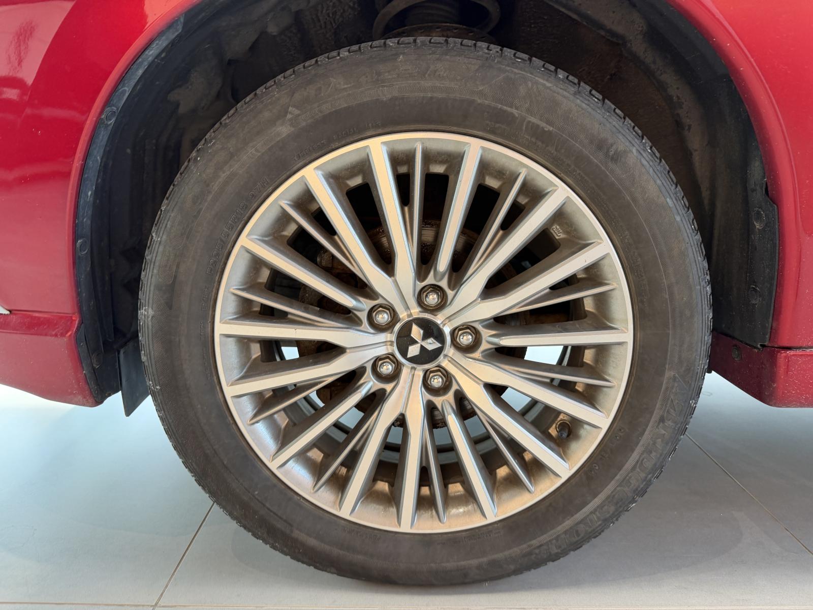 Mitsubishi Outlander PHEV 2020 — photo 7