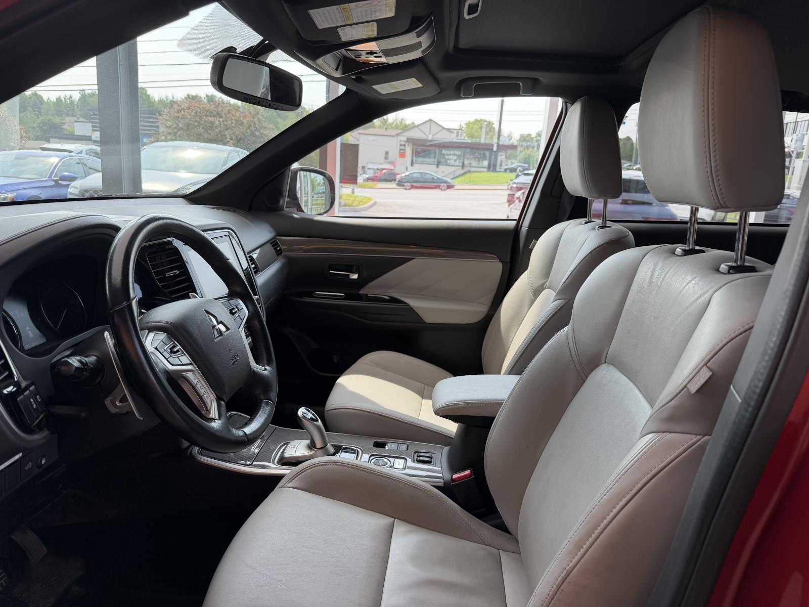Mitsubishi Outlander PHEV 2020 — photo 8