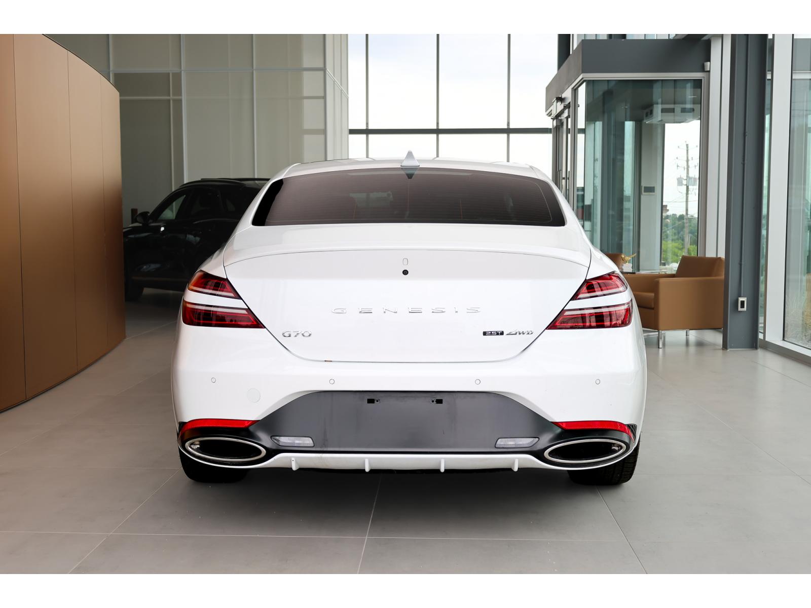 Genesis G70 Advanced 2.5T 2024 — photo 8