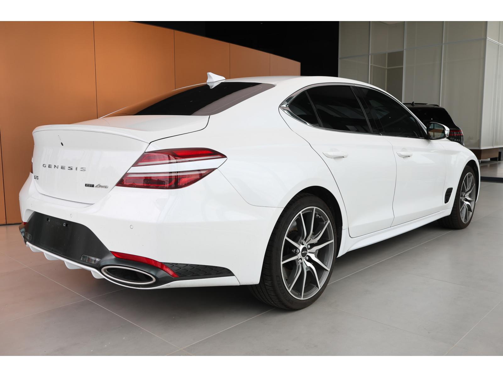 Genesis G70 Advanced 2.5T 2024 — photo 7