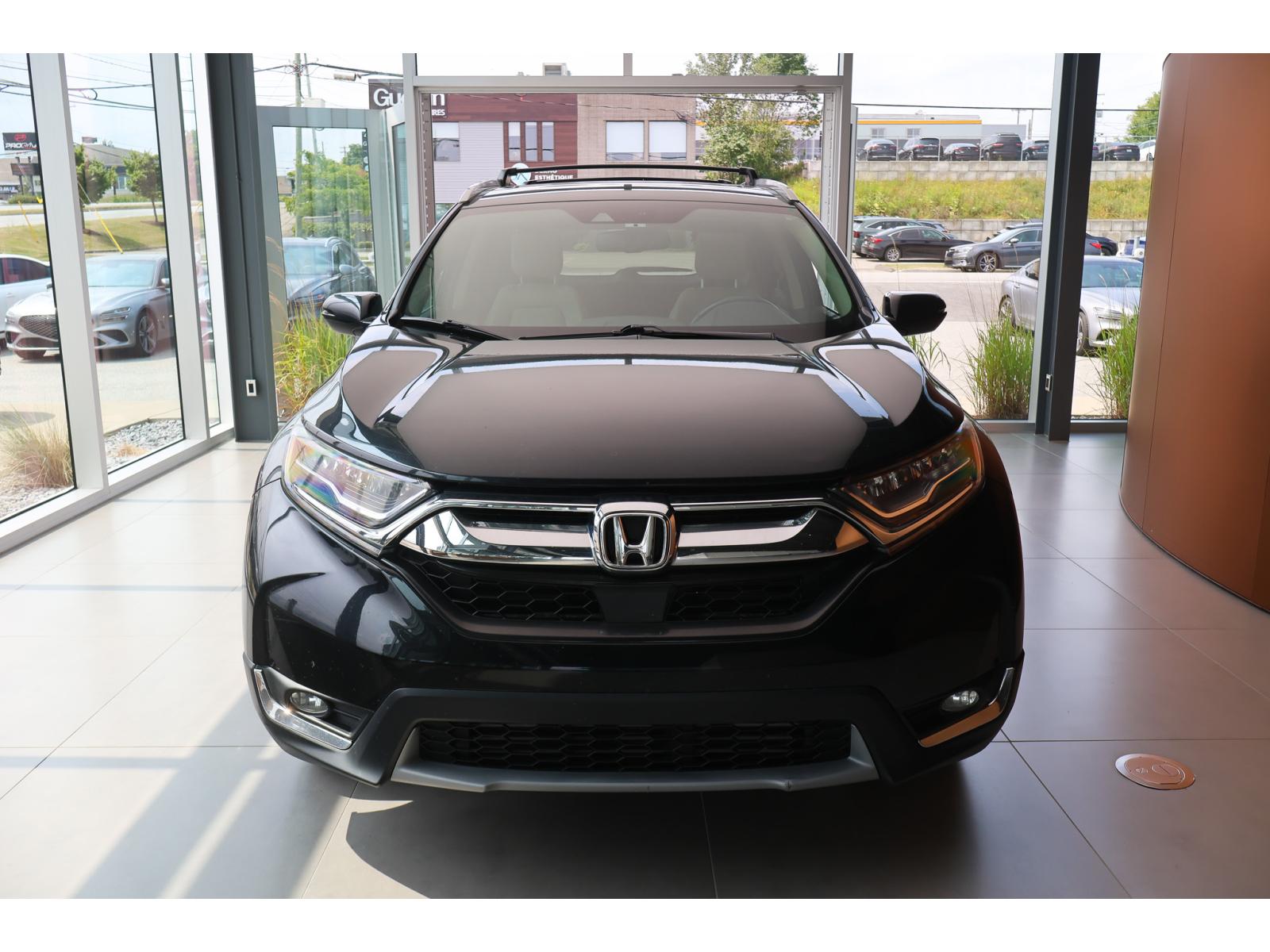 Honda CR-V Touring 2017 — photo 4
