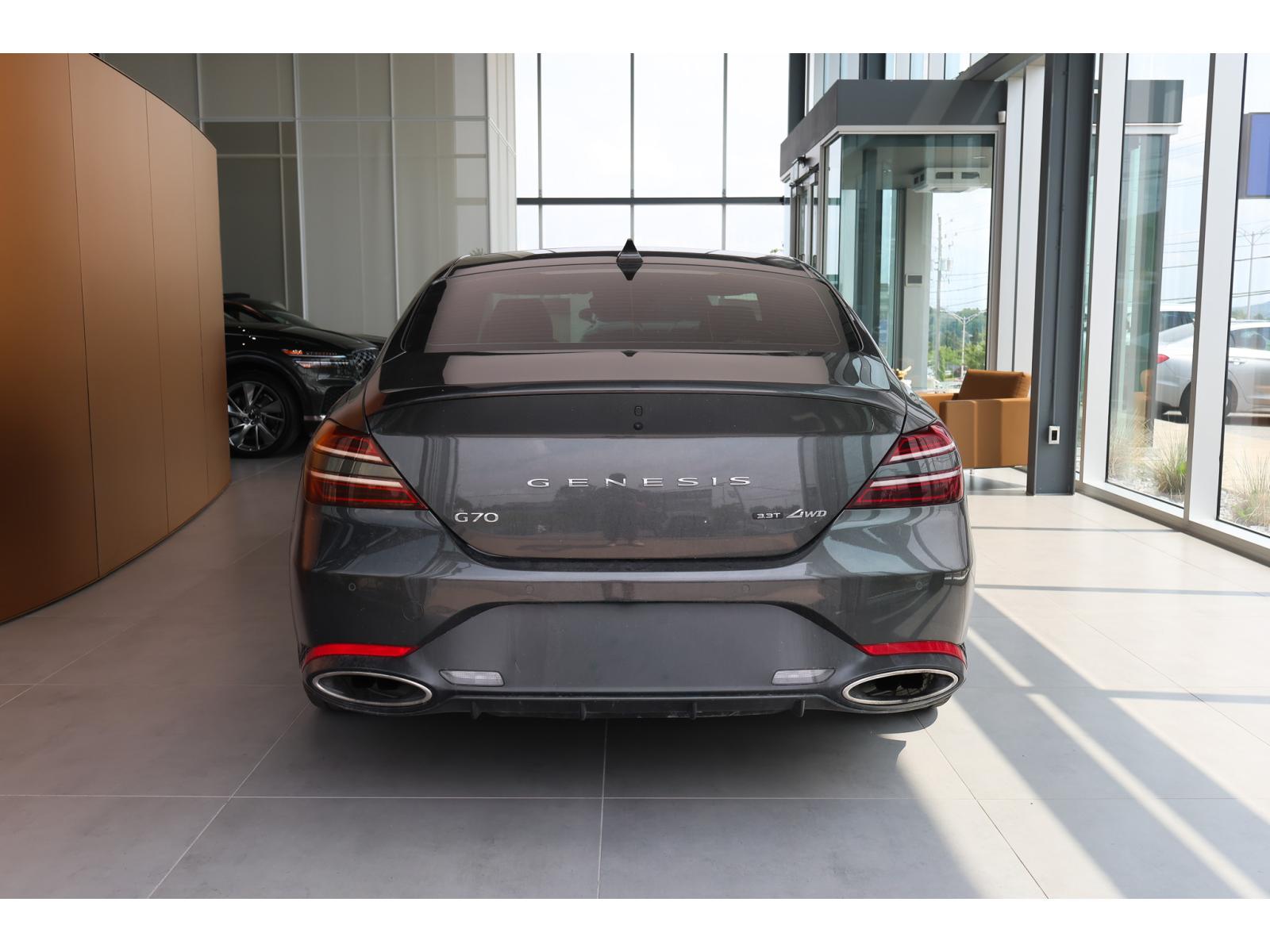 Genesis G70 3.3T Sport 2023 — photo 7