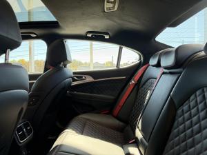 Miniature 9 Genesis G70 3.3T Sport 2023