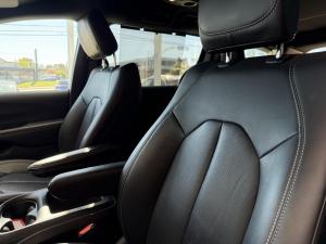 Miniature 17 Chrysler Pacifica Select 2025