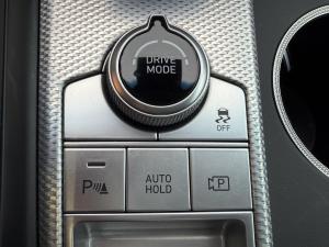 Miniature 21 Genesis G70 Advanced 3.3T 2022