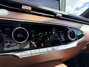 Miniature 20 Genesis GV70 2.5T Advanced 2024