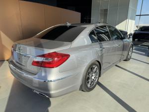 Miniature 6 Hyundai Genesis Sedan 3.8L Premium 2013