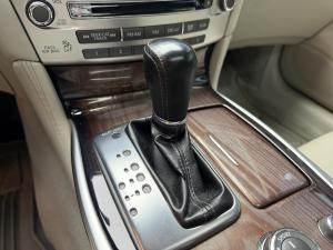 Miniature 22 Infiniti M56 Base 2011