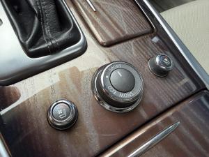 Miniature 21 Infiniti M56 Base 2011