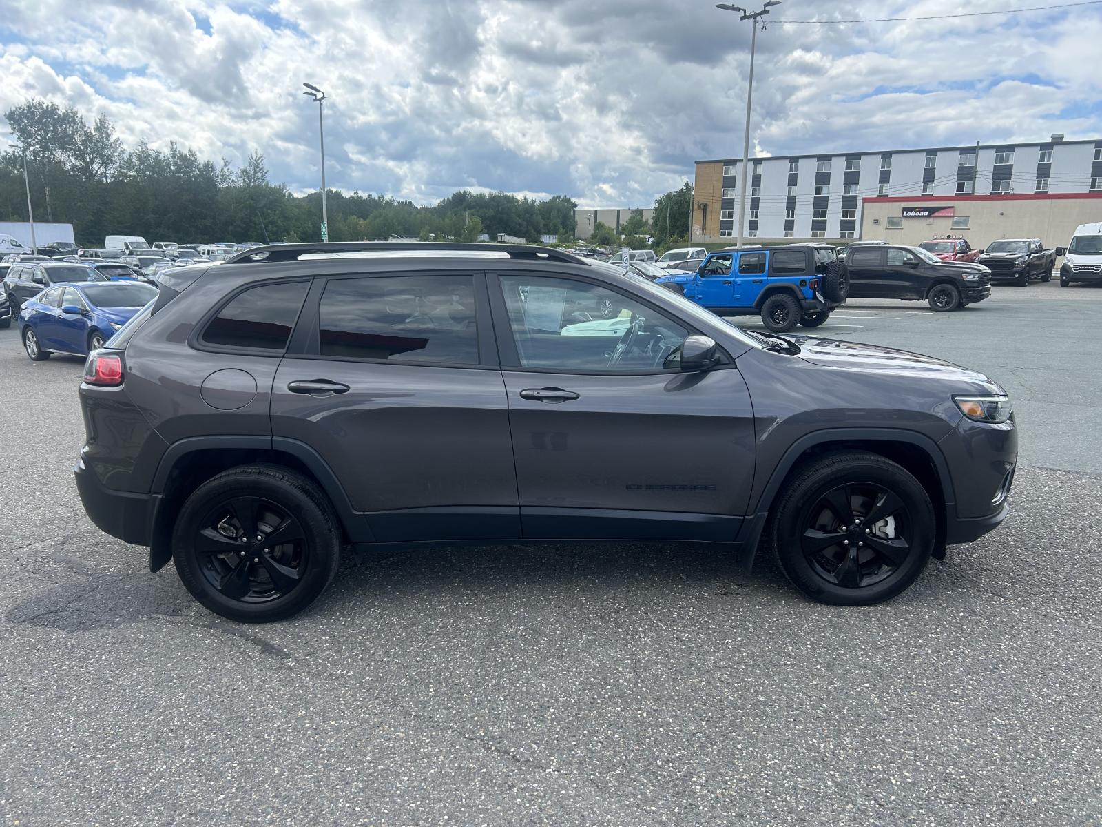 Jeep Cherokee 2021