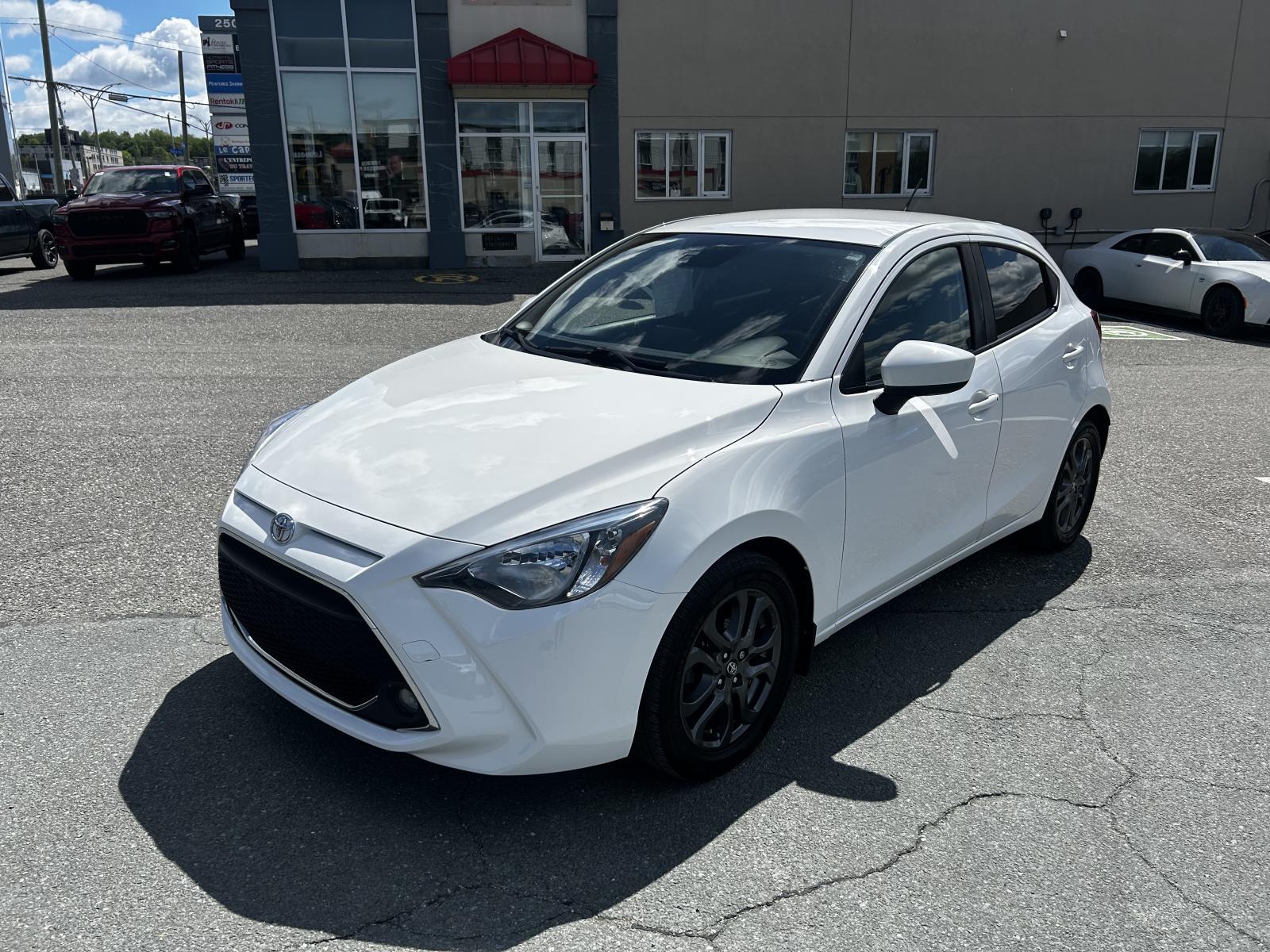 White 2020 Toyota Yaris FWD Sedan Automatic