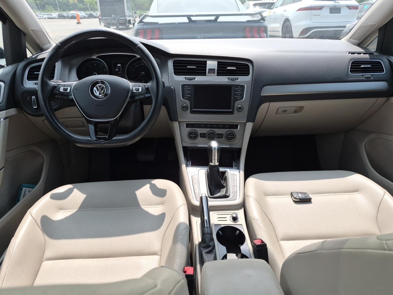 Volkswagen Golf 2016