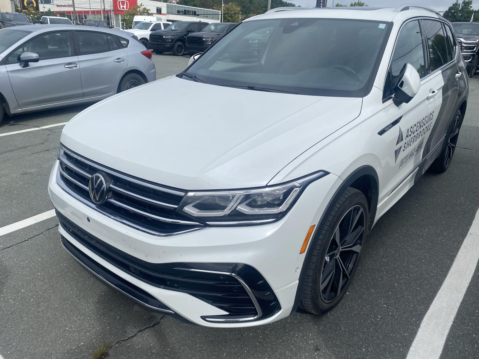 White 2024 Volkswagen Tiguan SUV / Crossover Automatic