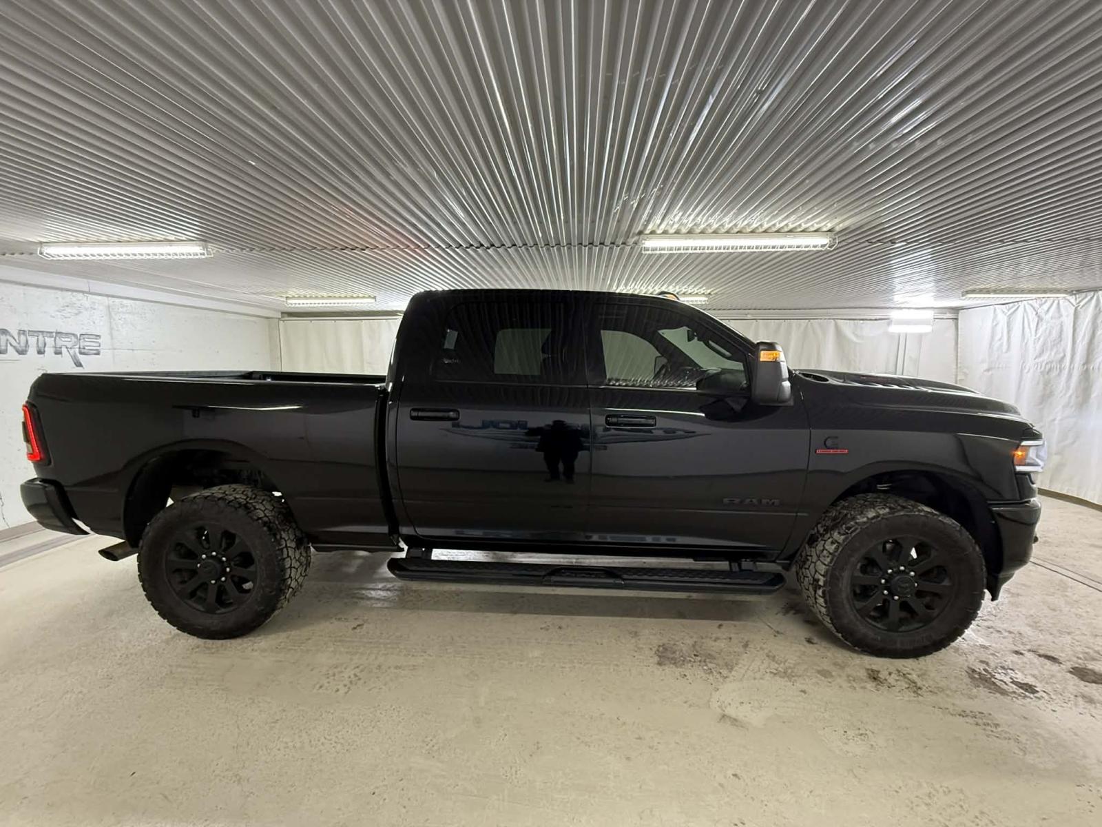 RAM 2500 Laramie 2023 — photo 6