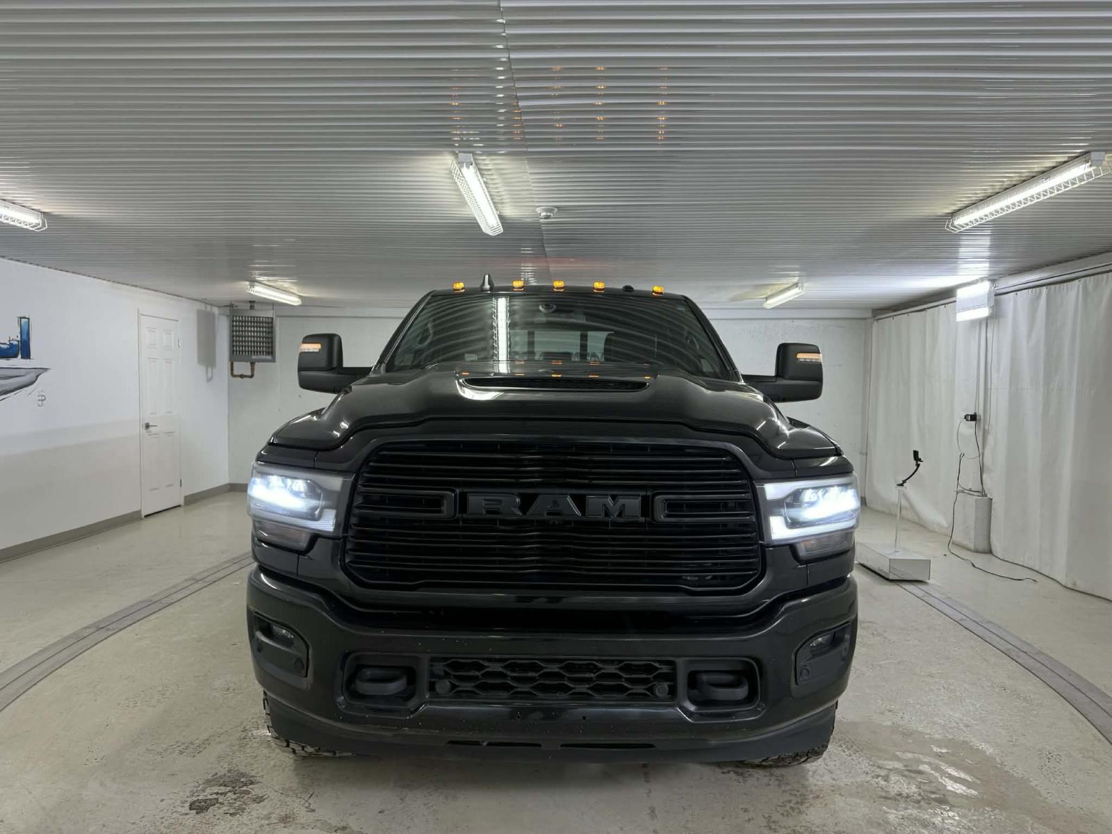 RAM 2500 Laramie 2023 — photo 8