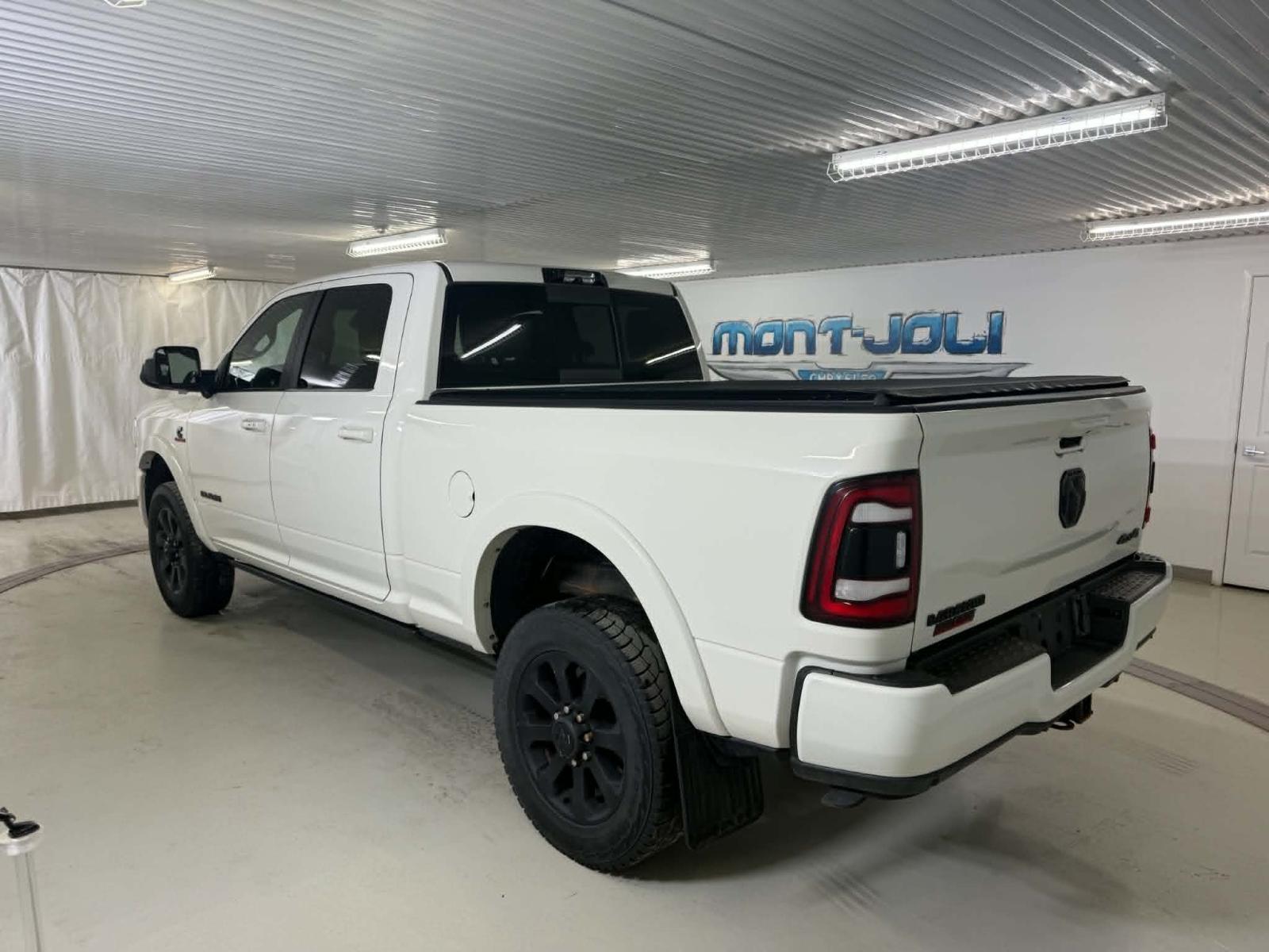 RAM 2500 Laramie 2022 — photo 3