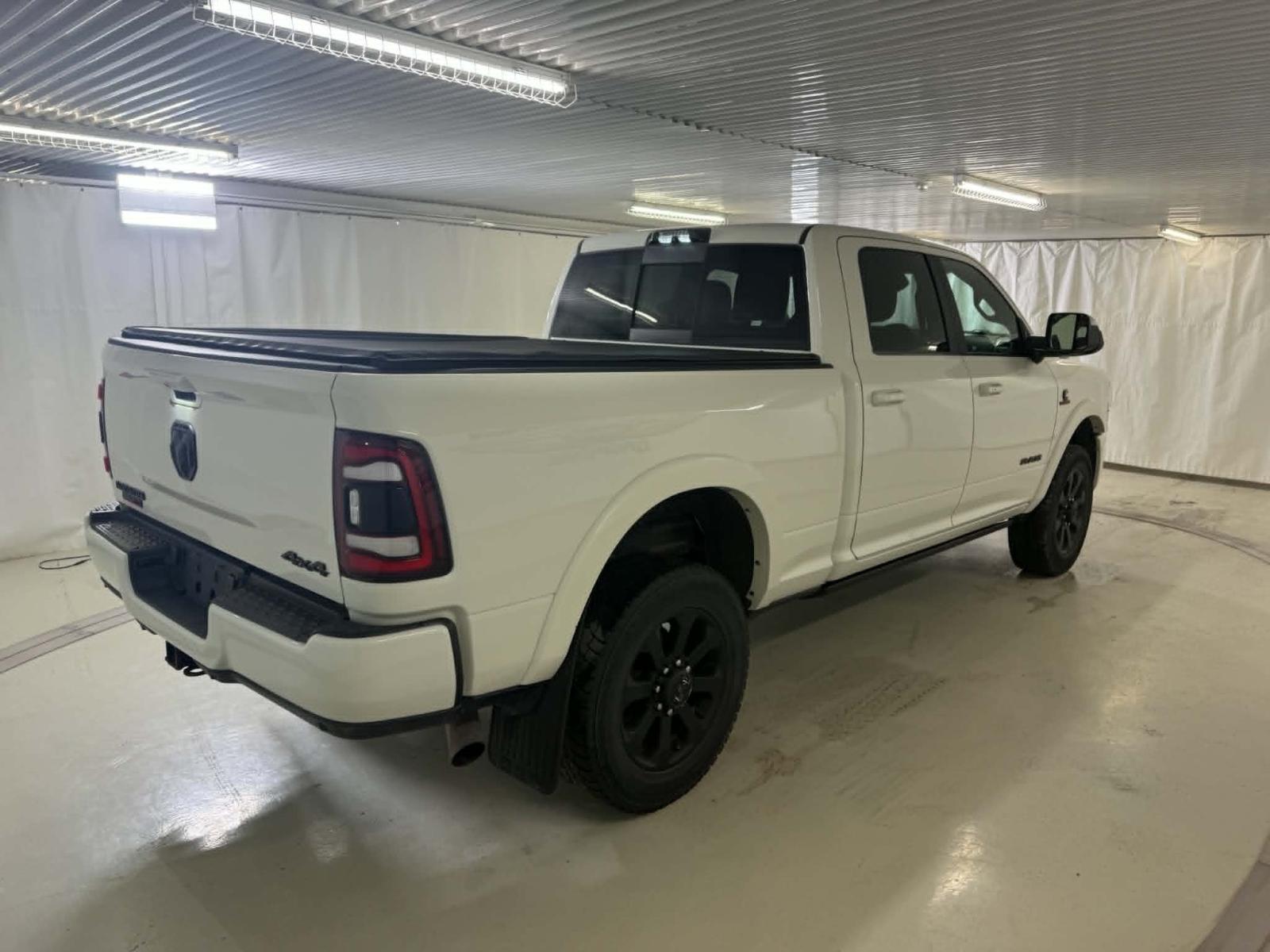 RAM 2500 Laramie 2022 — photo 5