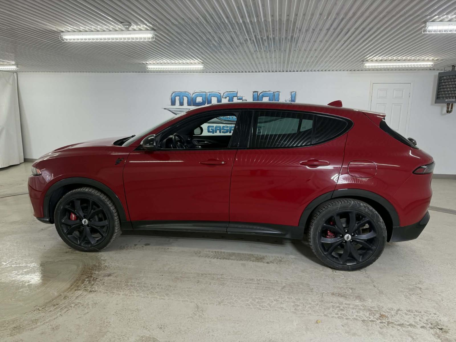 Dodge Hornet R/T Plus PHEV 2024 — photo 2