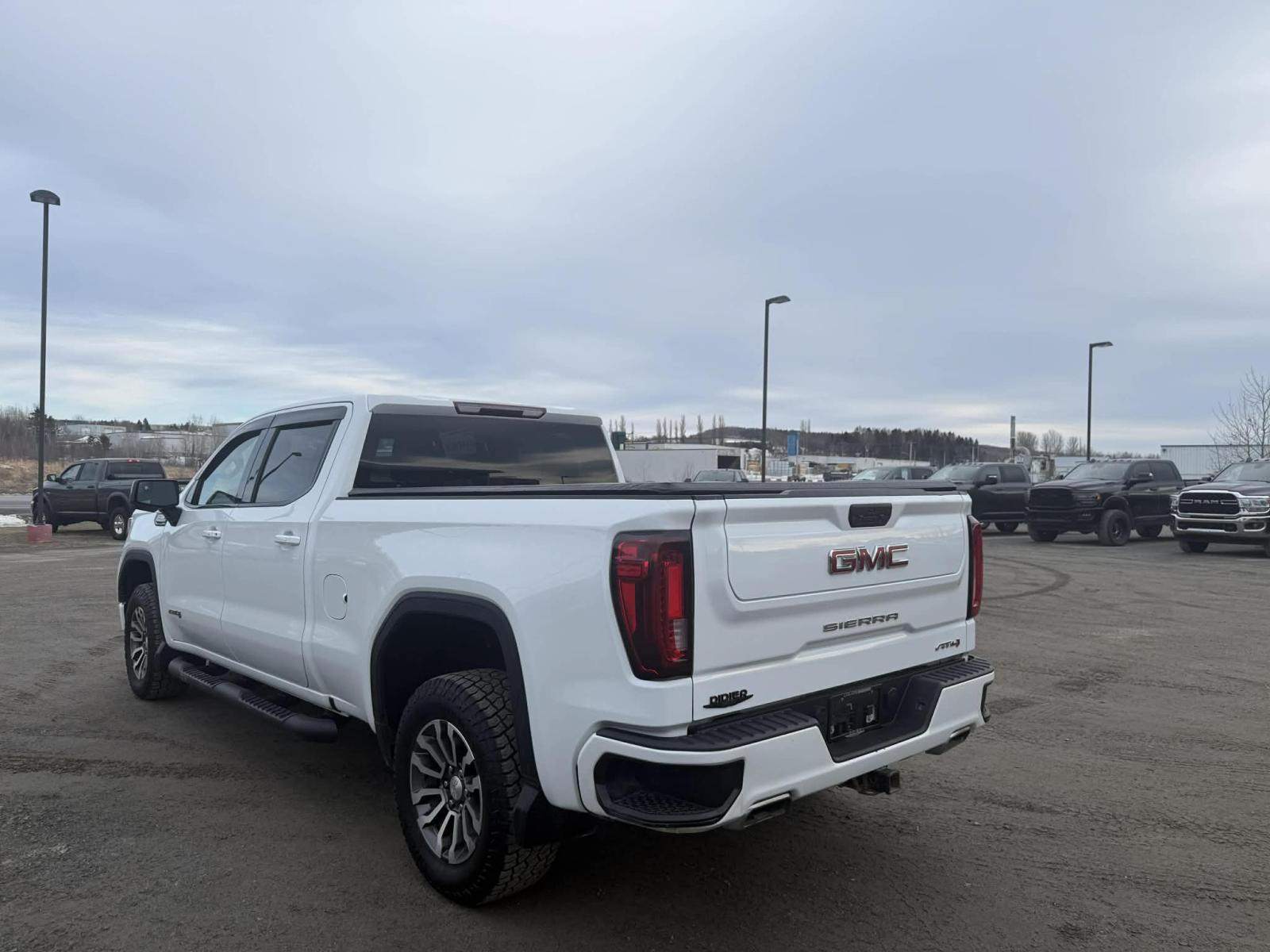 GMC Sierra AT4 2022 — photo 7