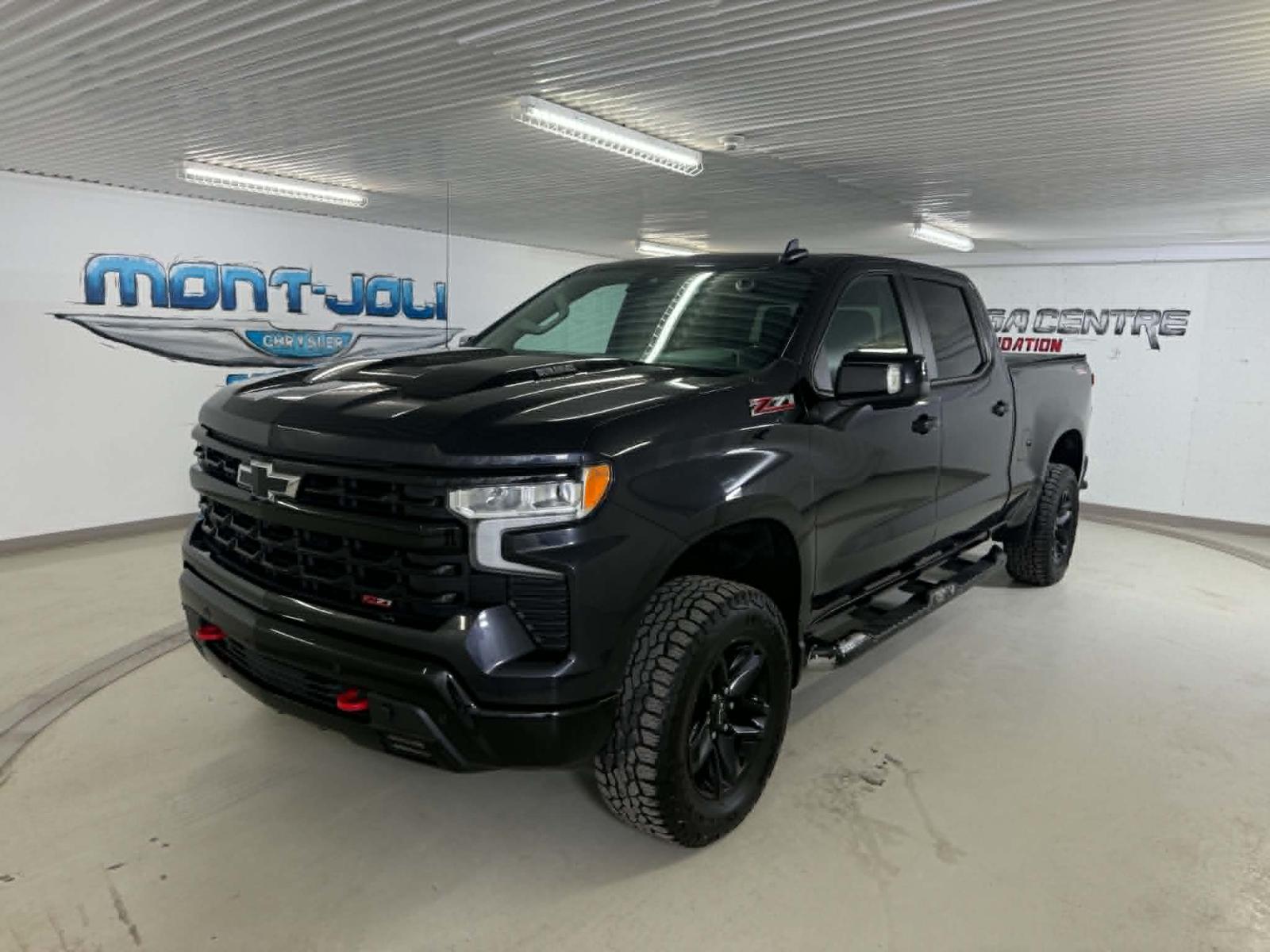 Blue 2024 Chevrolet Silverado 1500 LT Trail Boss Crew Cab 4WD Pickup Truck Four-Wheel Drive Automatic