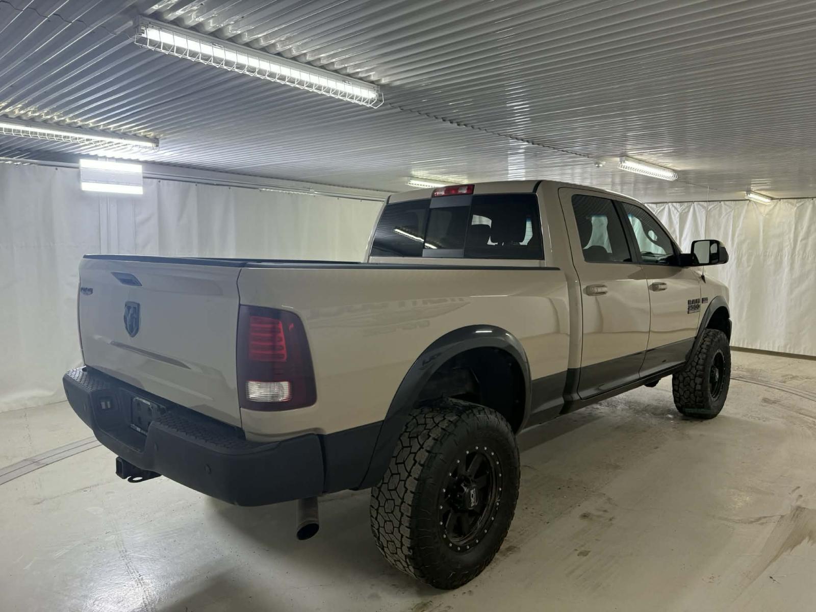 RAM 2500 Power Wagon 2018 — photo 5