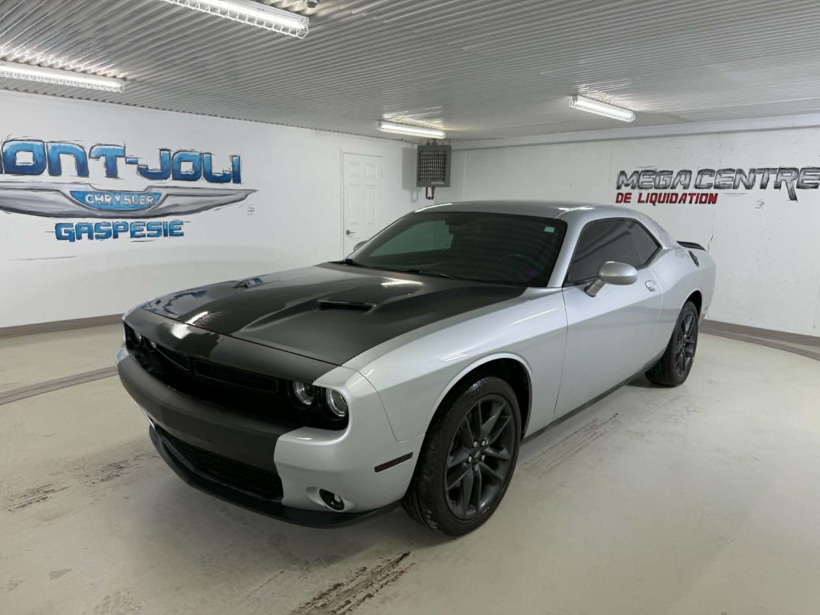 2023 Dodge Challenger SXT AWD