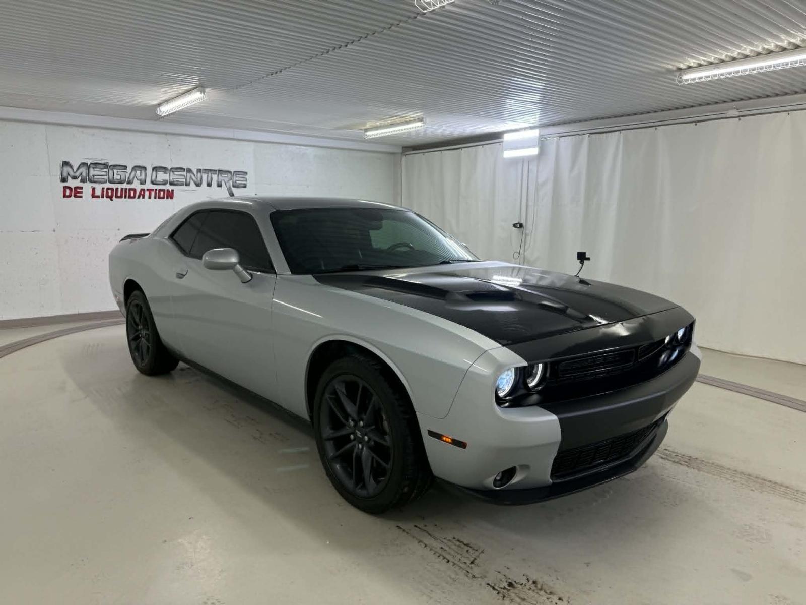 Dodge Challenger SXT 2023 — photo 7