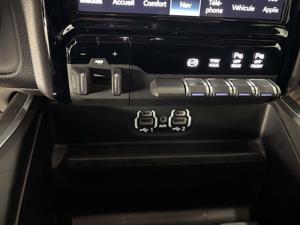 Miniature 17 RAM 3500 Laramie 2024