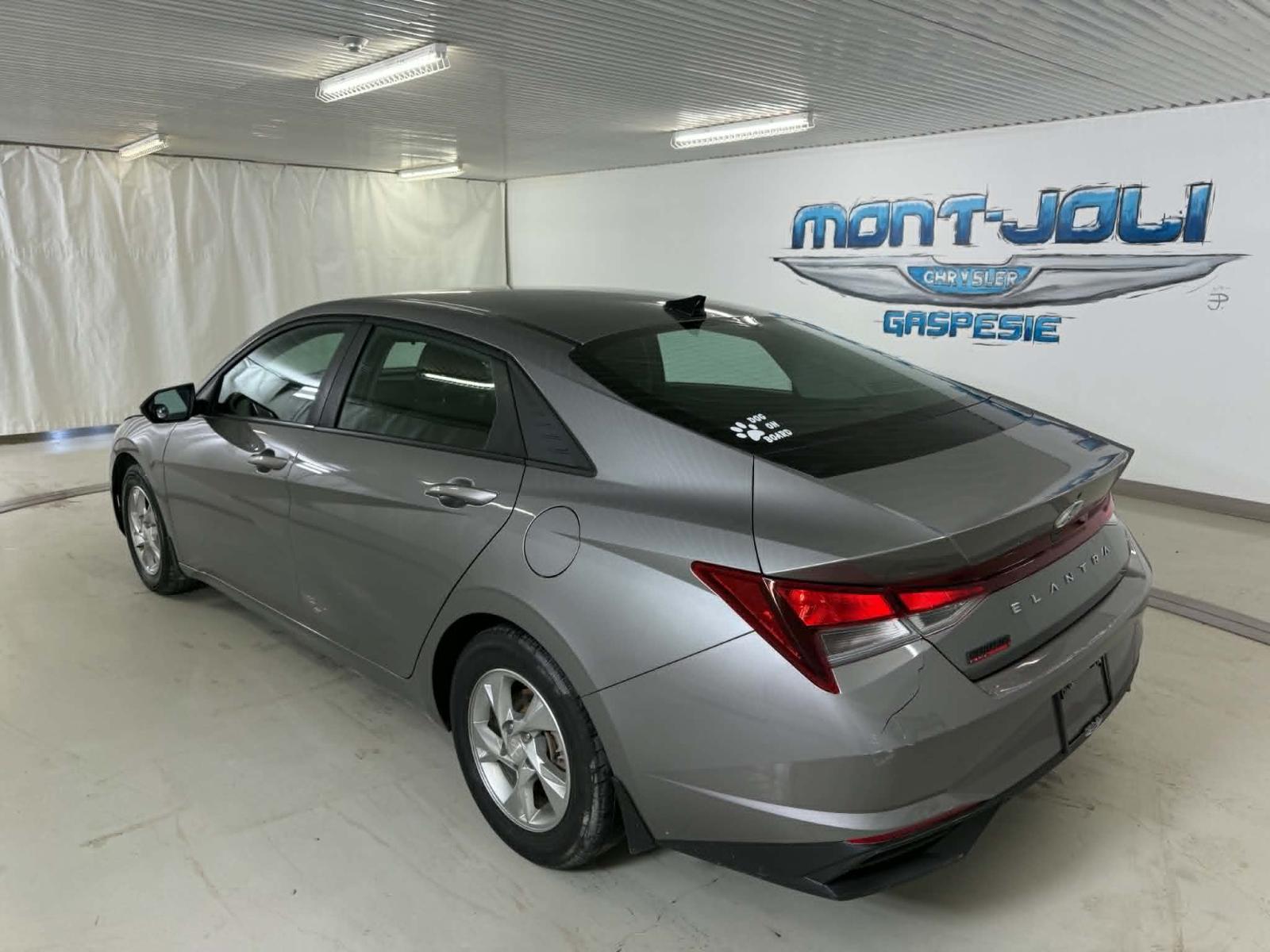 Hyundai Elantra Elantra 2023 — photo 3