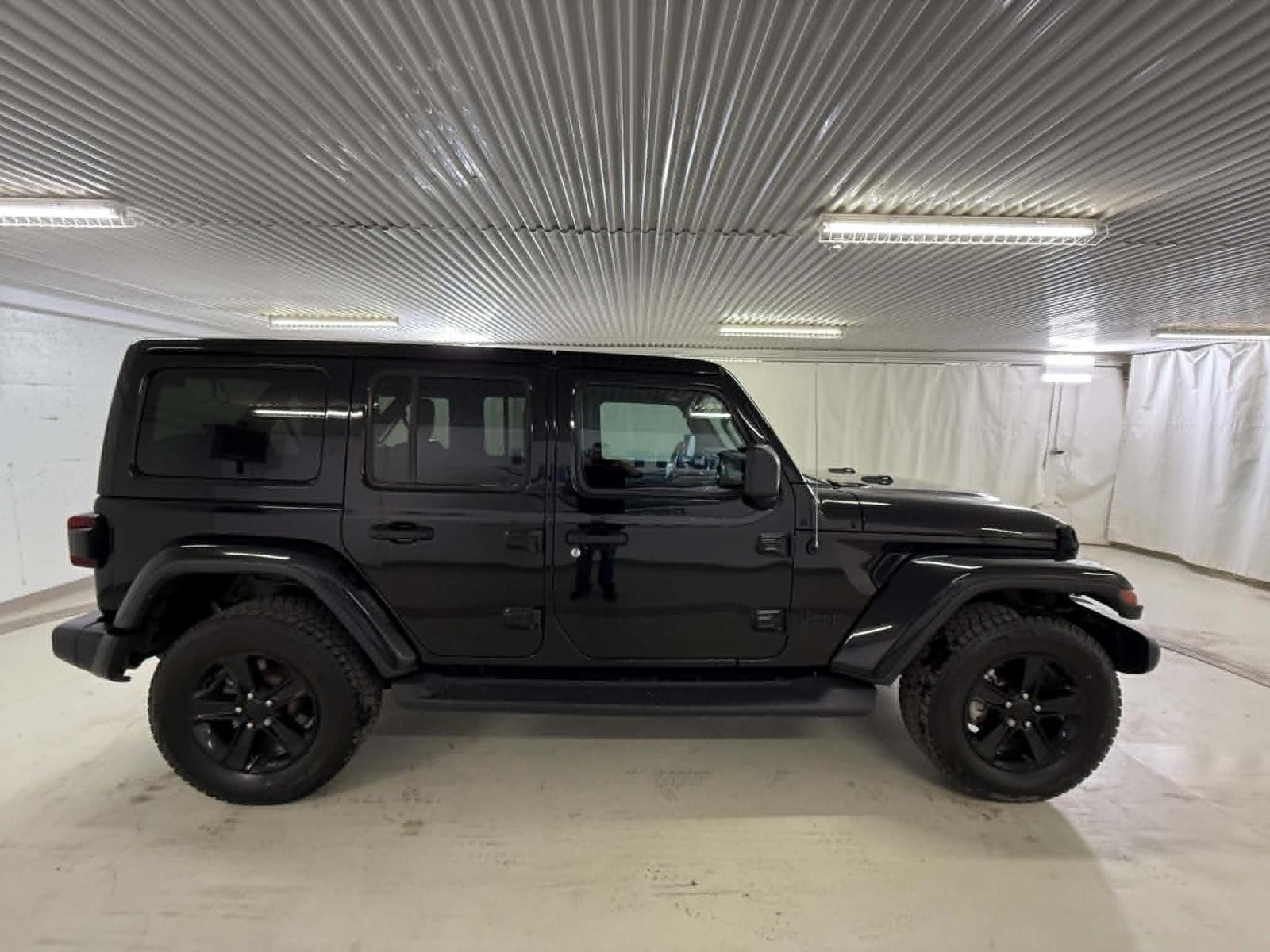 Jeep Wrangler Ultd Sahara High Alt 2022 — photo 8