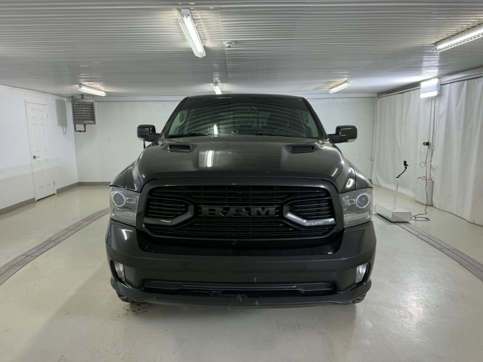 RAM 1500 Sport 2018 — photo 8