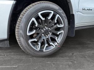 Miniature 7 RAM 1500 Longhorn 2026