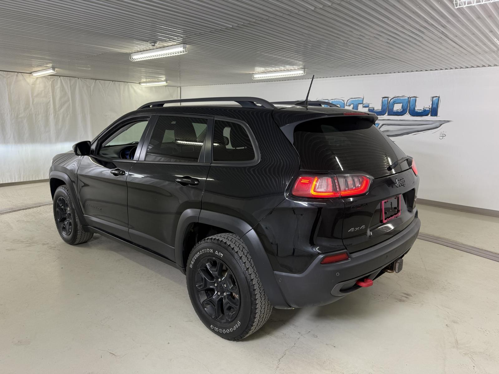 Jeep Cherokee Trailhawk 2021 — photo 7
