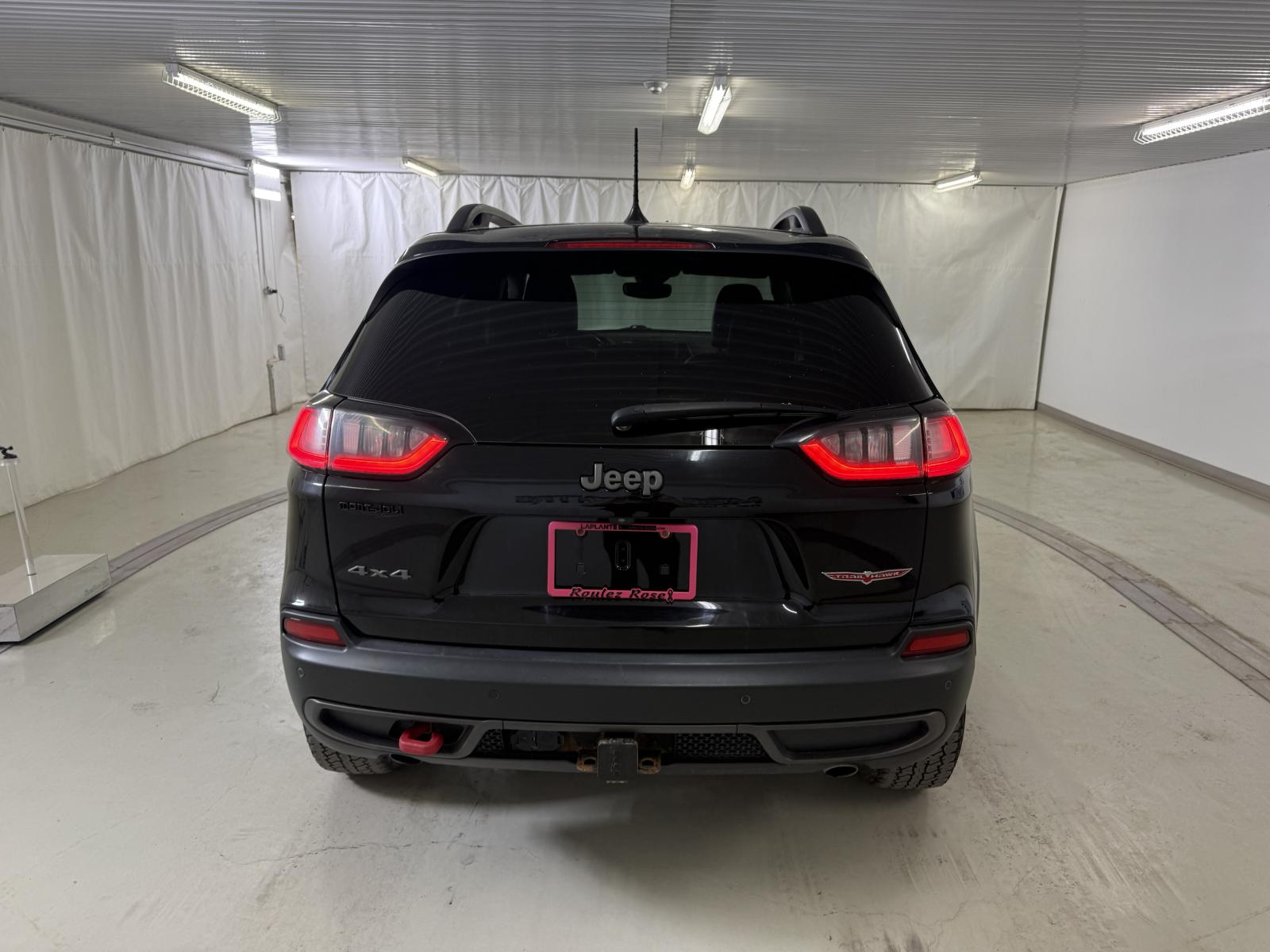 Jeep Cherokee Trailhawk 2021 — photo 6