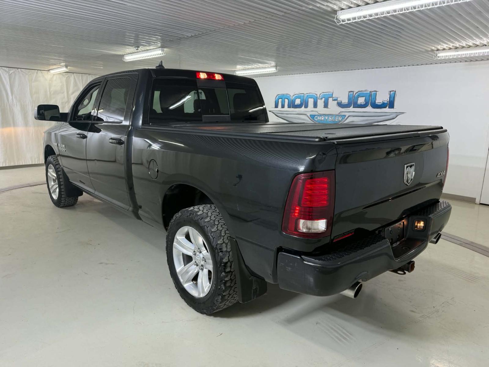 RAM 1500 Sport 2018 — photo 3