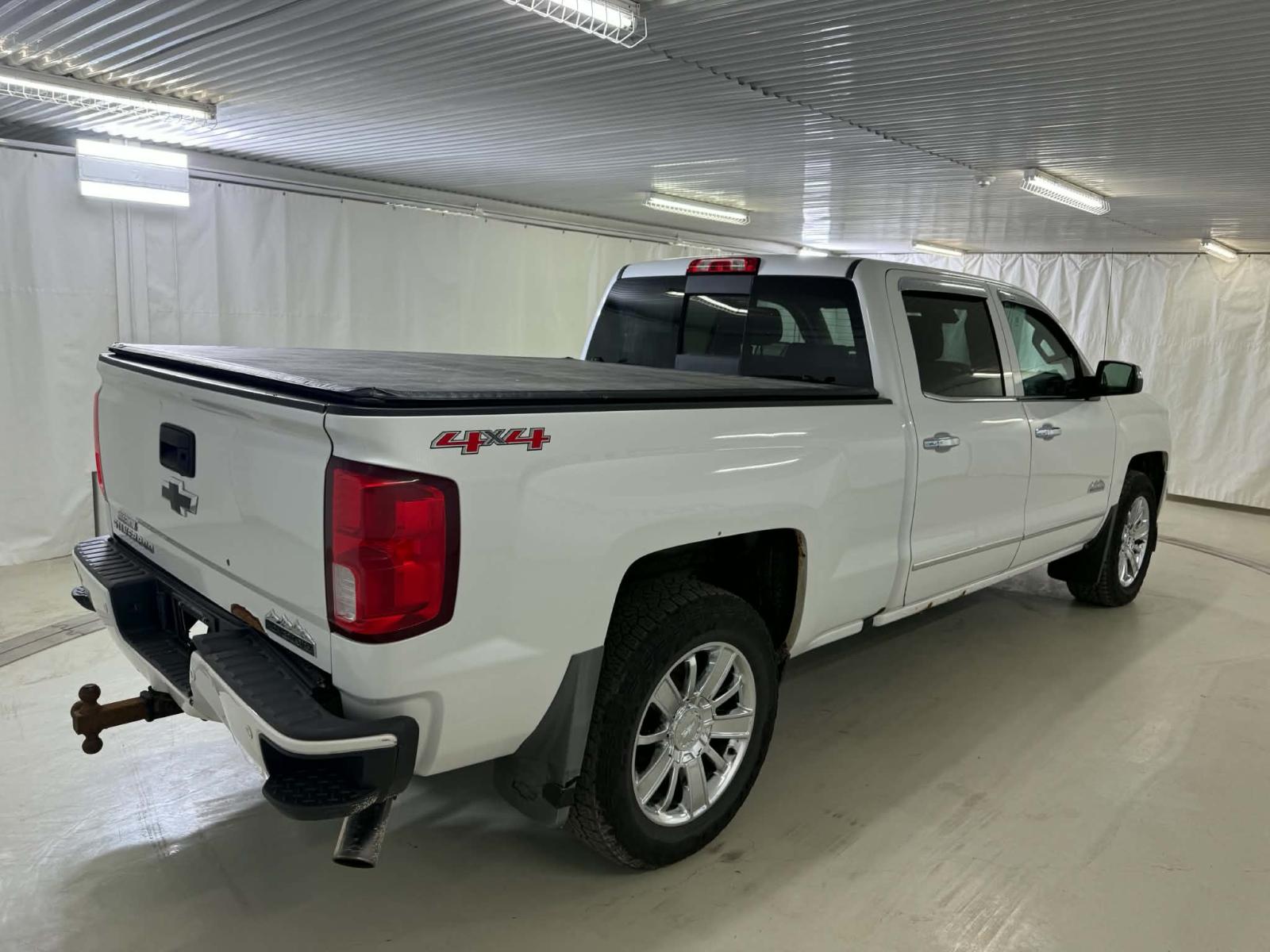 Chevrolet Silverado 1500 High Country 2017 — photo 5