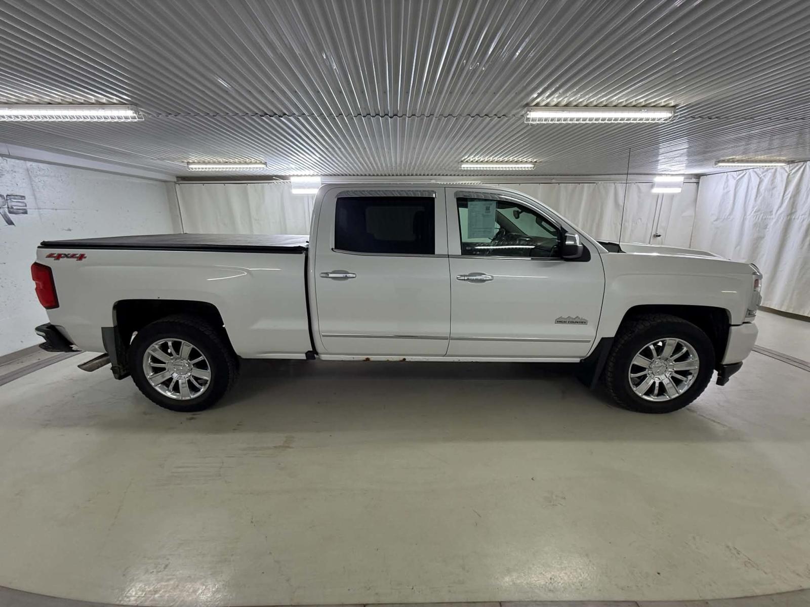Chevrolet Silverado 1500 High Country 2017 — photo 6