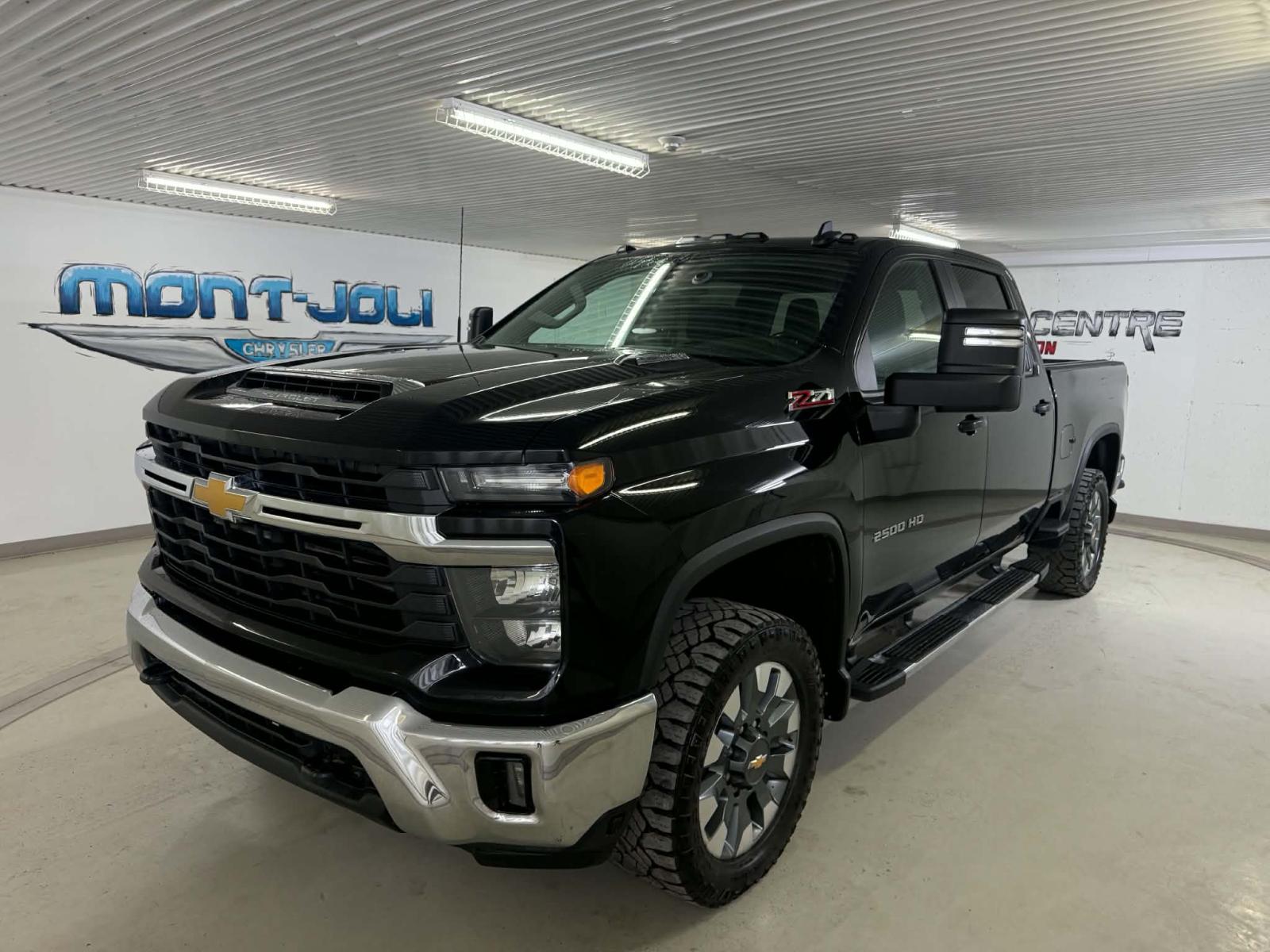 Black 2024 Chevrolet Silverado 2500HD Pickup Truck Four-Wheel Drive Automatic