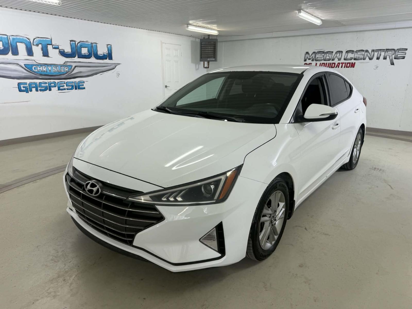 Hyundai Elantra Essential 2019