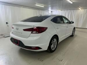Miniature 5 Hyundai Elantra Essential 2019