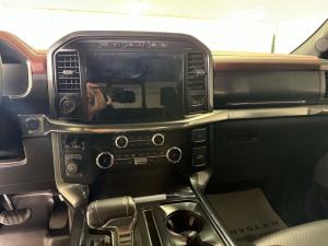 Miniature 13 Ford F150 Lariat 2023