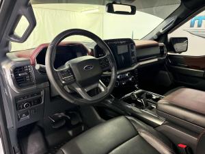 Miniature 12 Ford F150 Lariat 2023