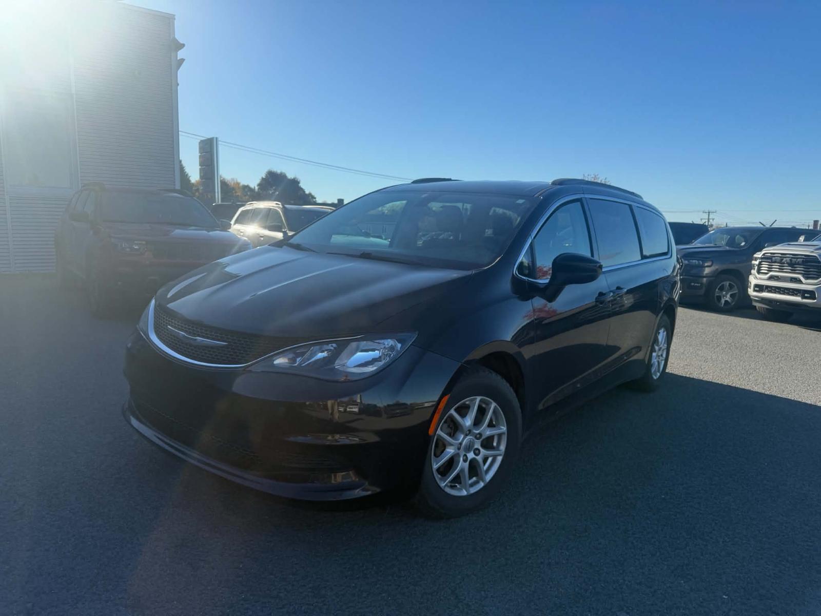 Image 1 Chrysler Grand Caravan SXT 2021