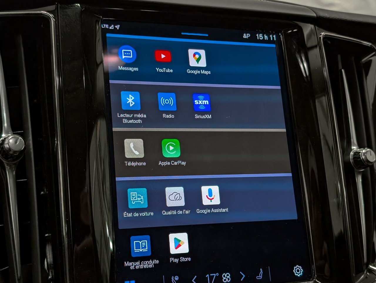 Image 16 Volvo XC60 B5 - Plus 2024