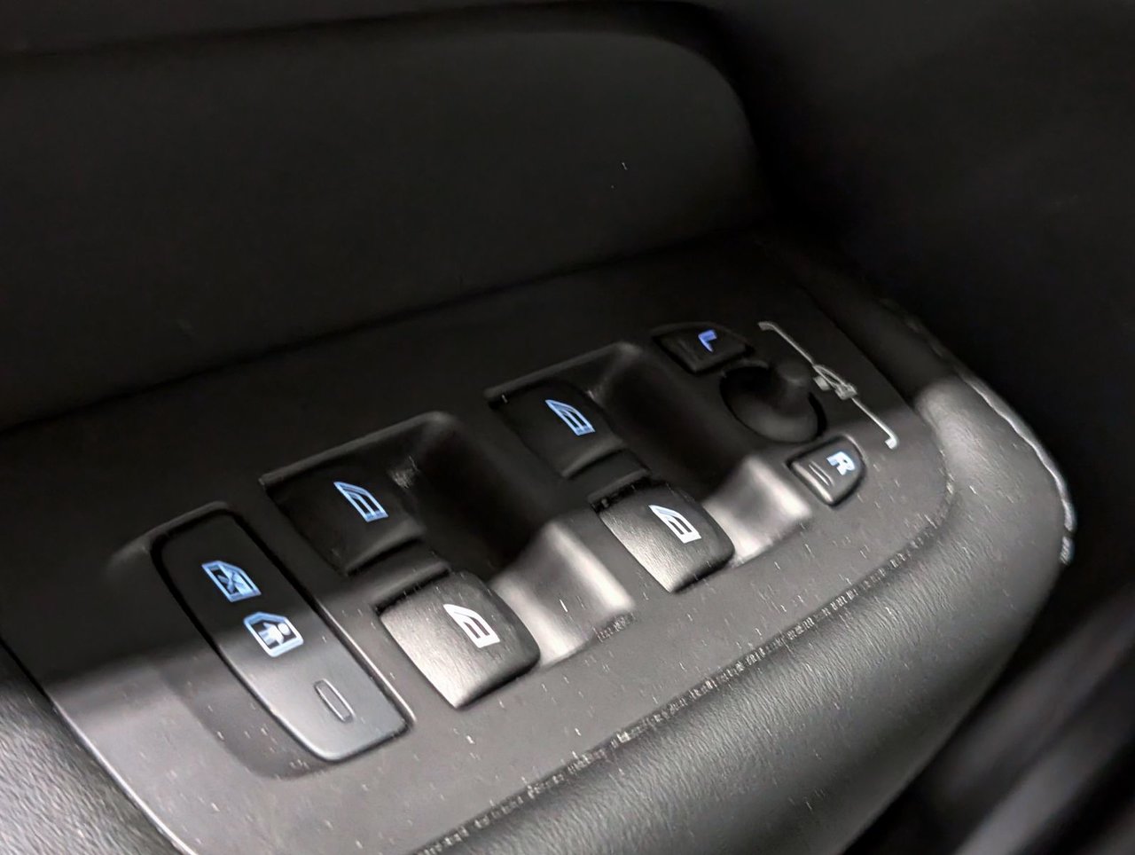 Image 22 Volvo XC60 B5 - Plus 2024