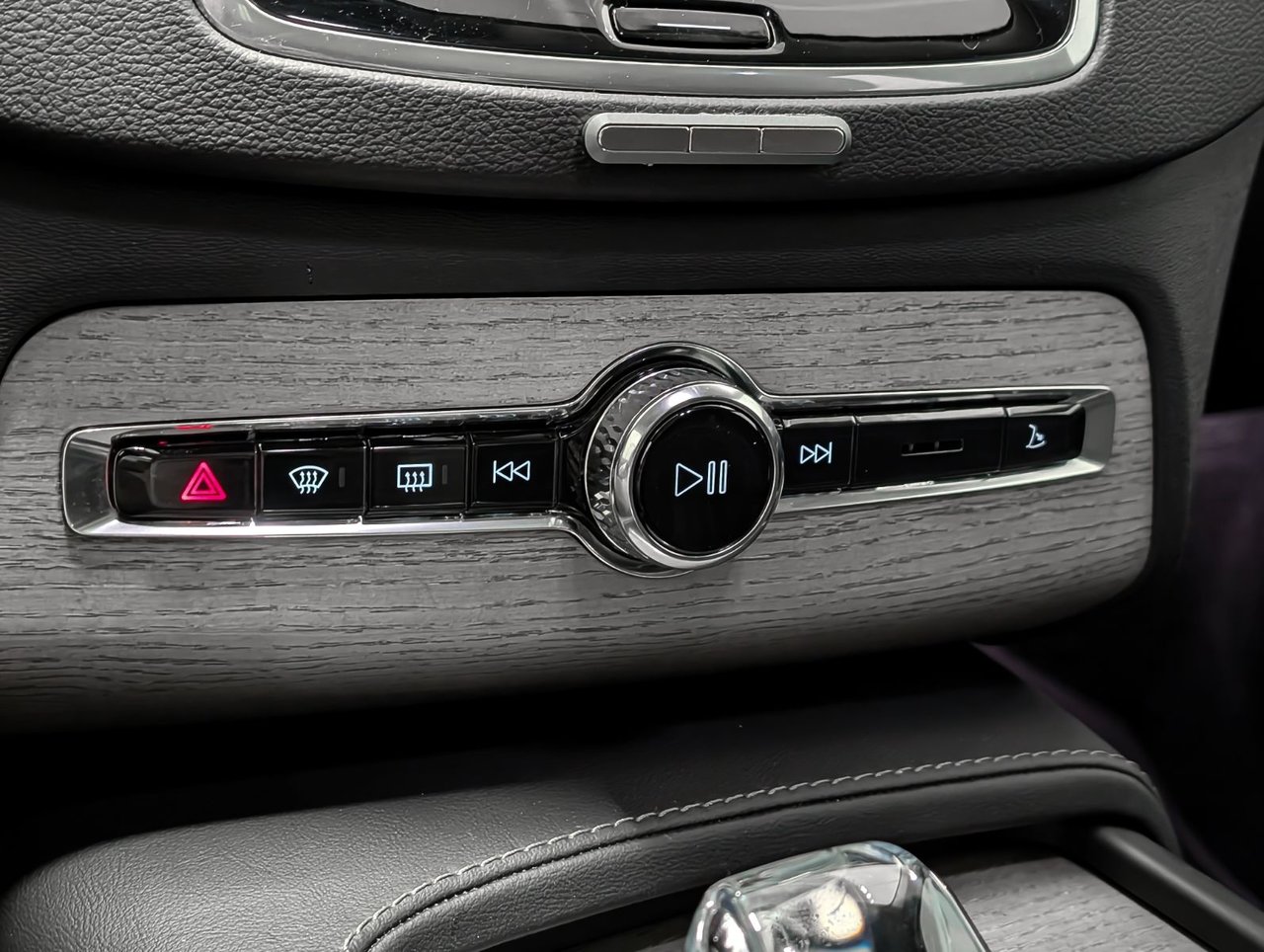 Image 17 Volvo XC90 B6 - Ultimate 2024