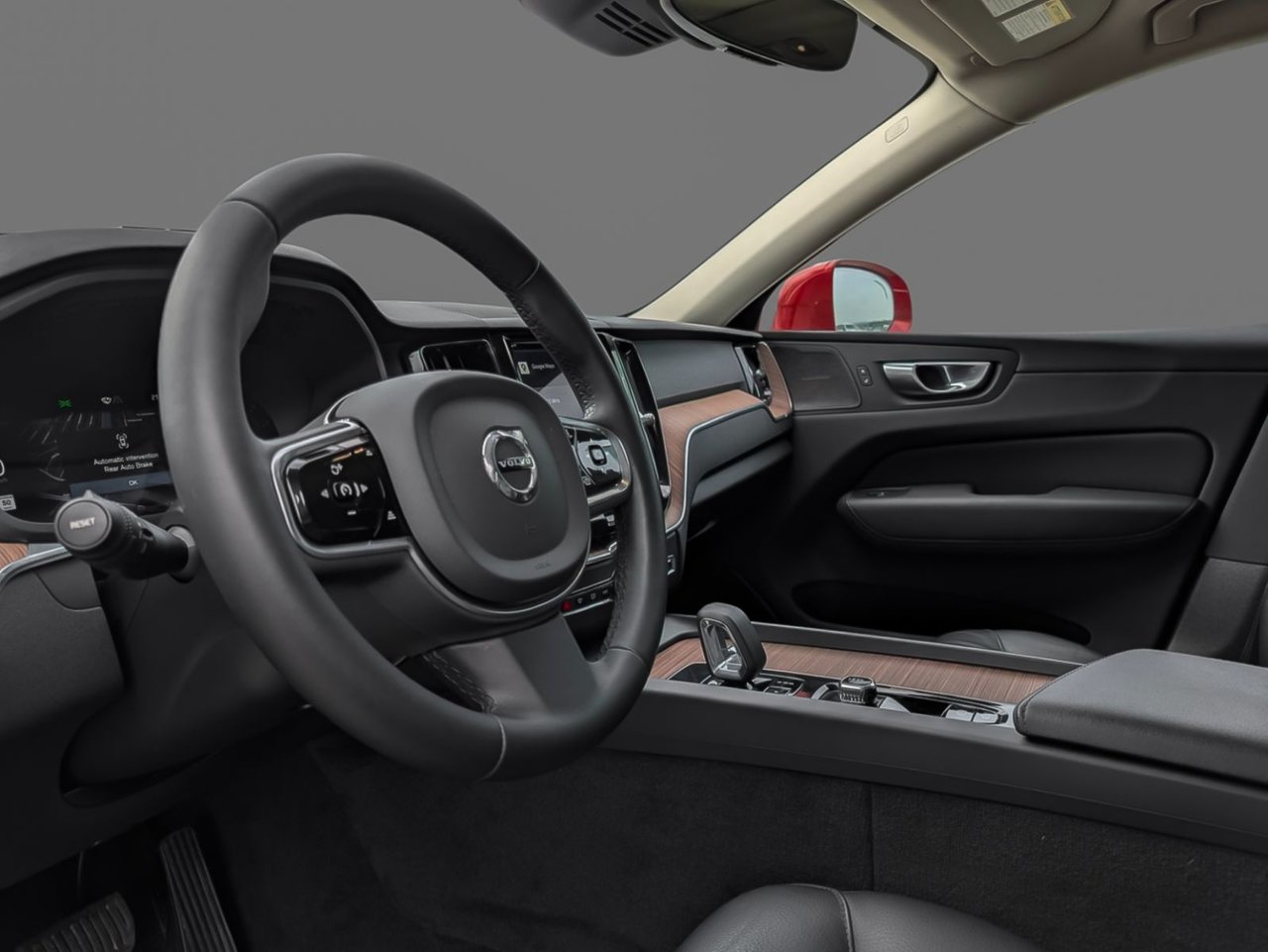 Image 9 Volvo XC60 Plus B6 2023