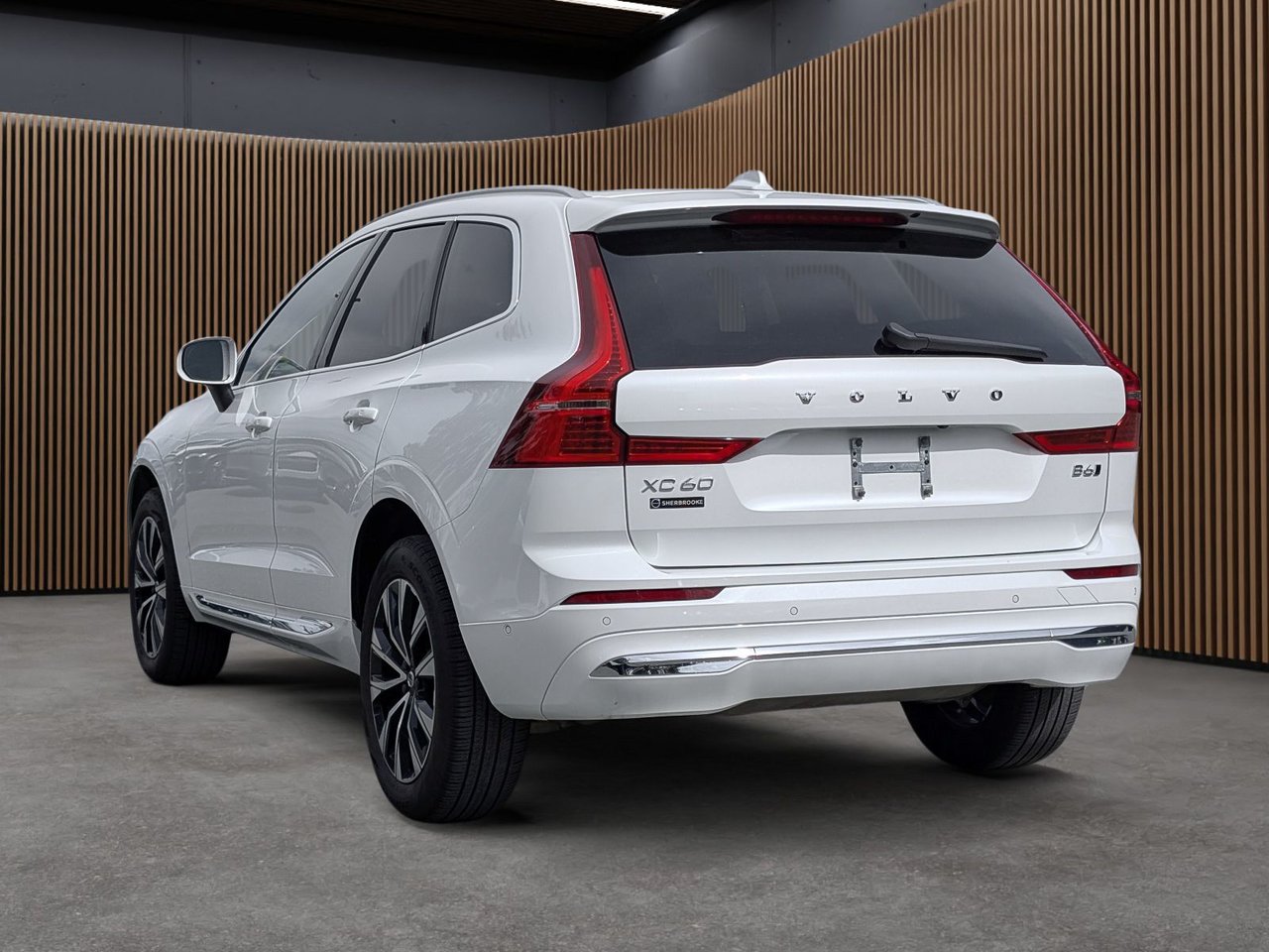 Image 5 Volvo XC60 Plus B6 2023