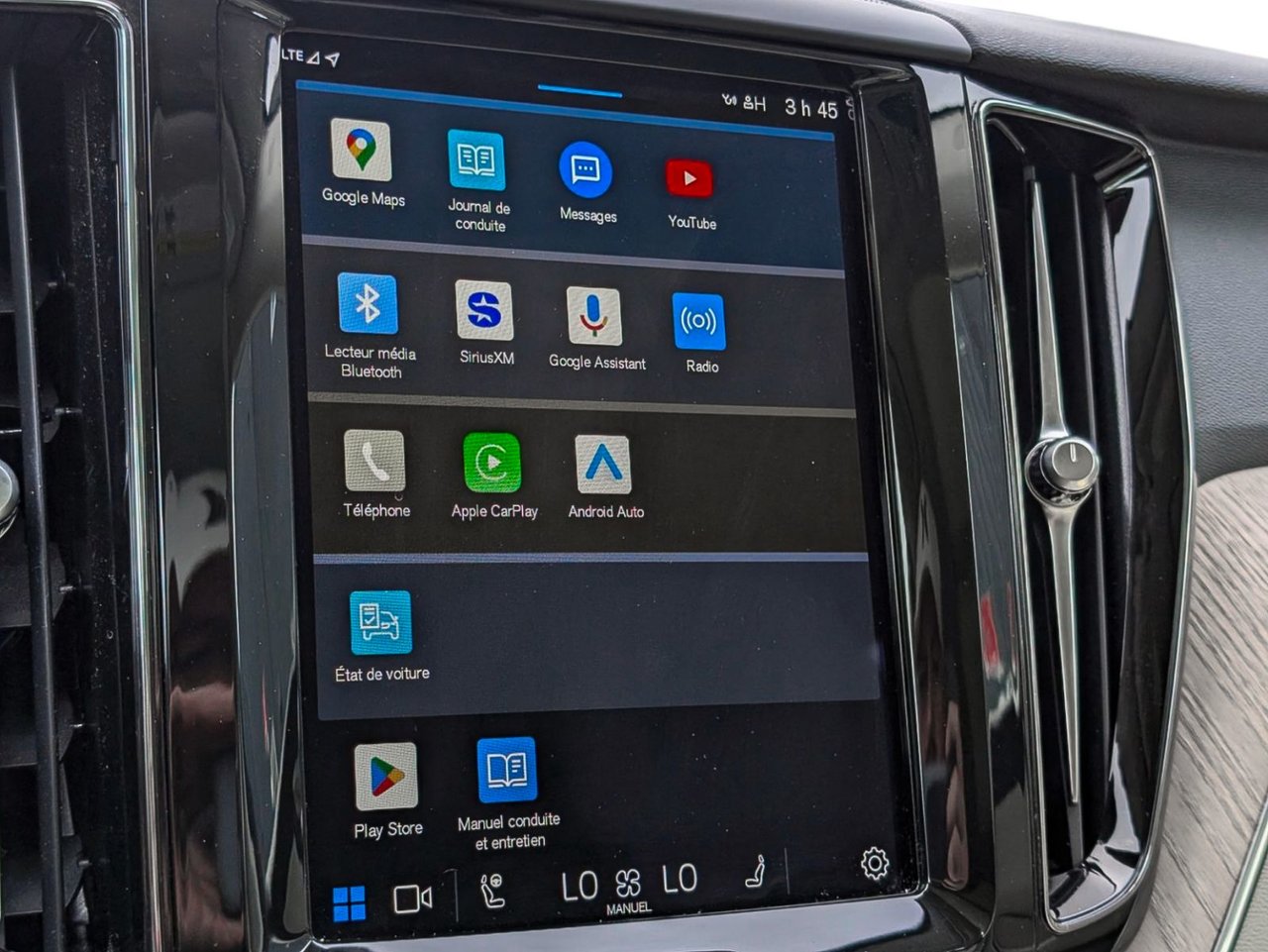 Image 18 Volvo XC60 Plus B6 2023